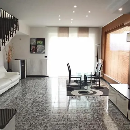 Nora Casa de Férias *